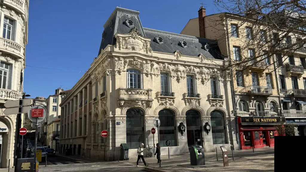 Rénovation Énergétique de l'Immeuble "Loire Républicaine" à Saint-Étienne